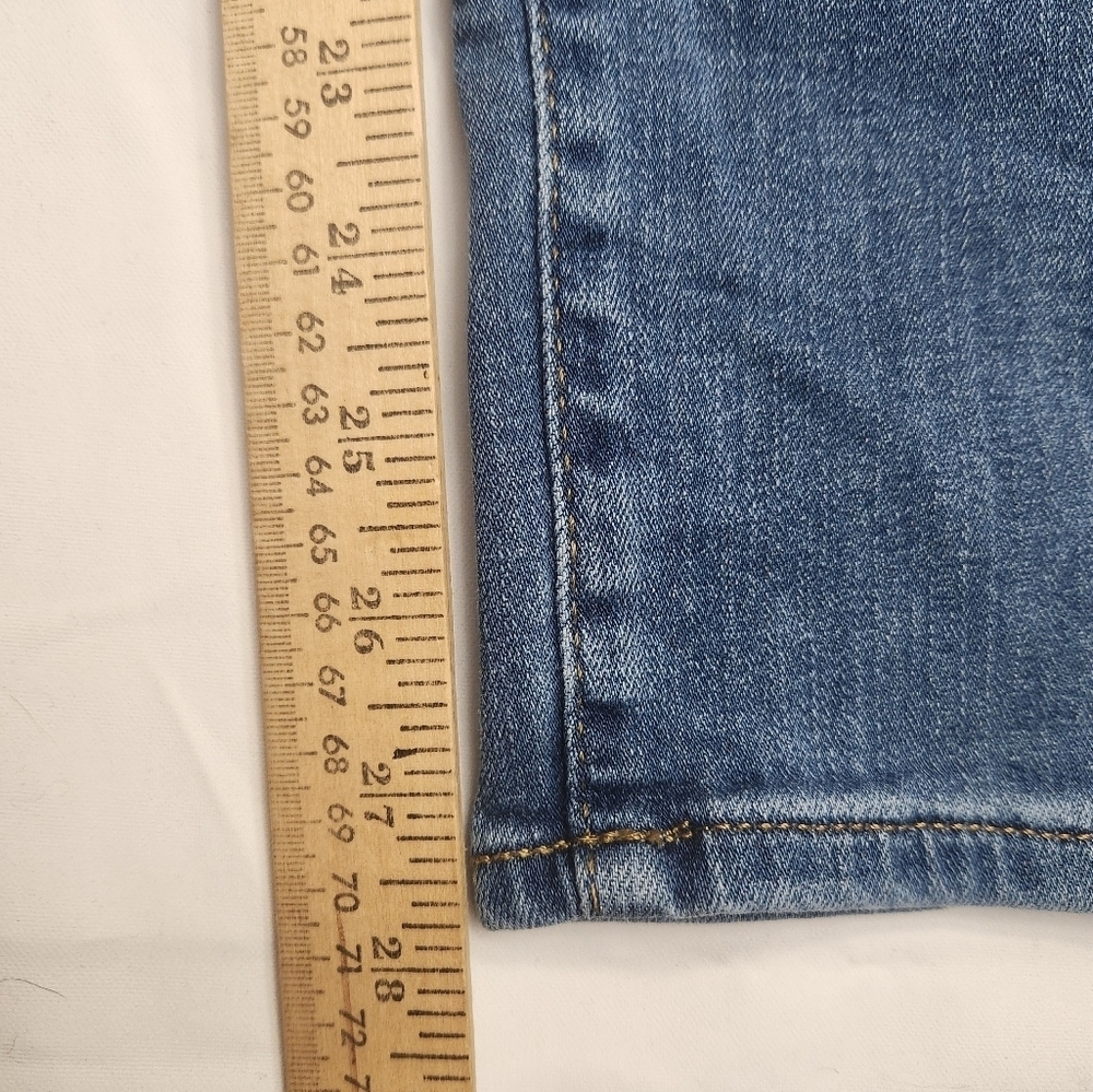 Universal Thread juniors size 17R blue jeans straight leg High Rise Slim - Picture 8 of 9